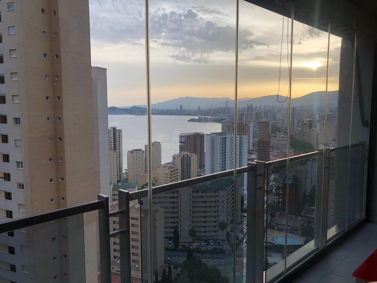 Апартаменти Milan Soria Luxury Mirador Бенідорм Екстер'єр фото